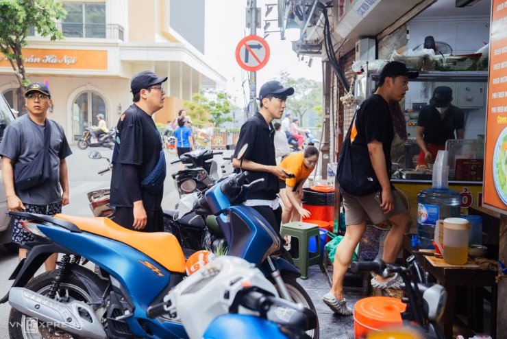Tình trạng kín chỗ diễn ra thường xuyên trong những ngày gần đây.
