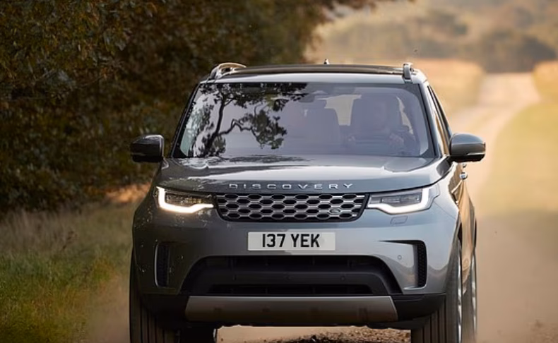 Land Rover Discovery - Mẫu xe có điểm tin cậy thấp nhất trong báo cáo.