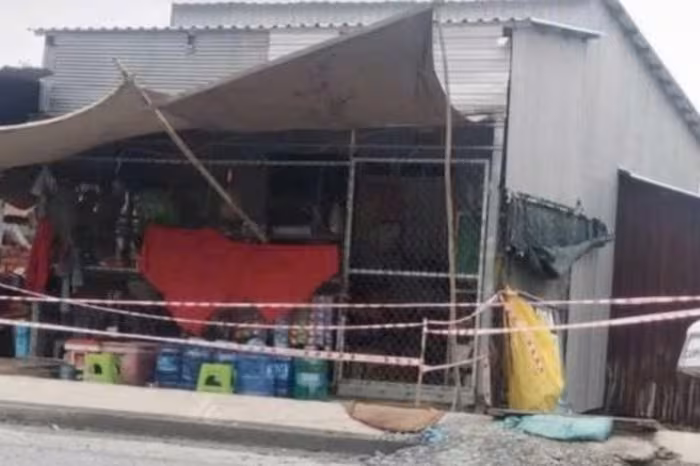 Vào bênh cha, con trai đánh hàng xóm tử vong